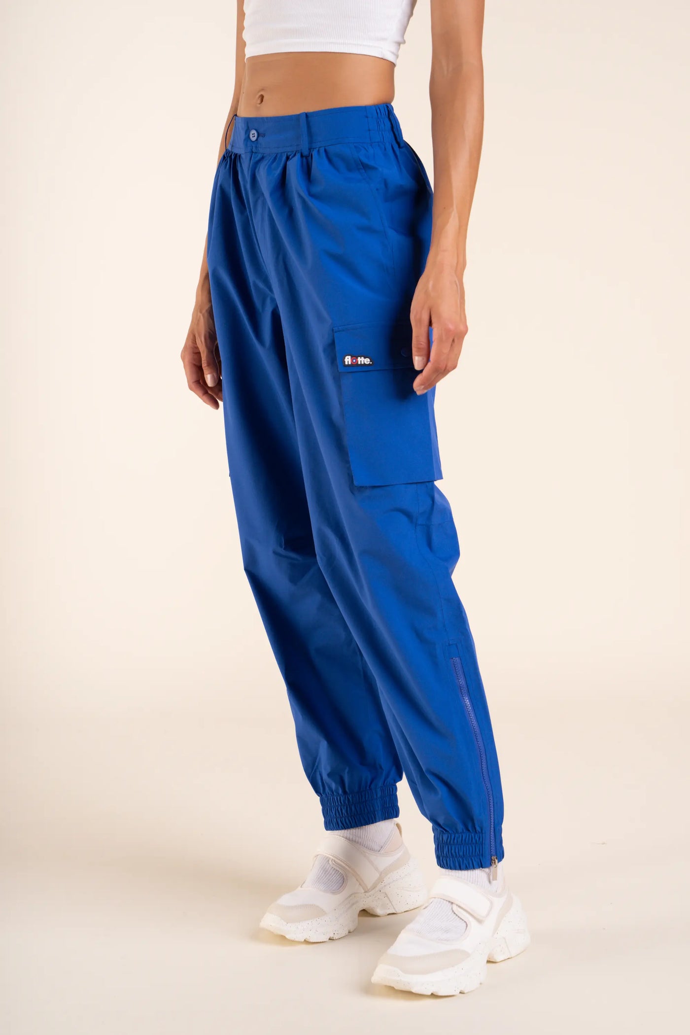 Gambetta multi-pocket waterproof cargo pants #couleur_bleu-roi