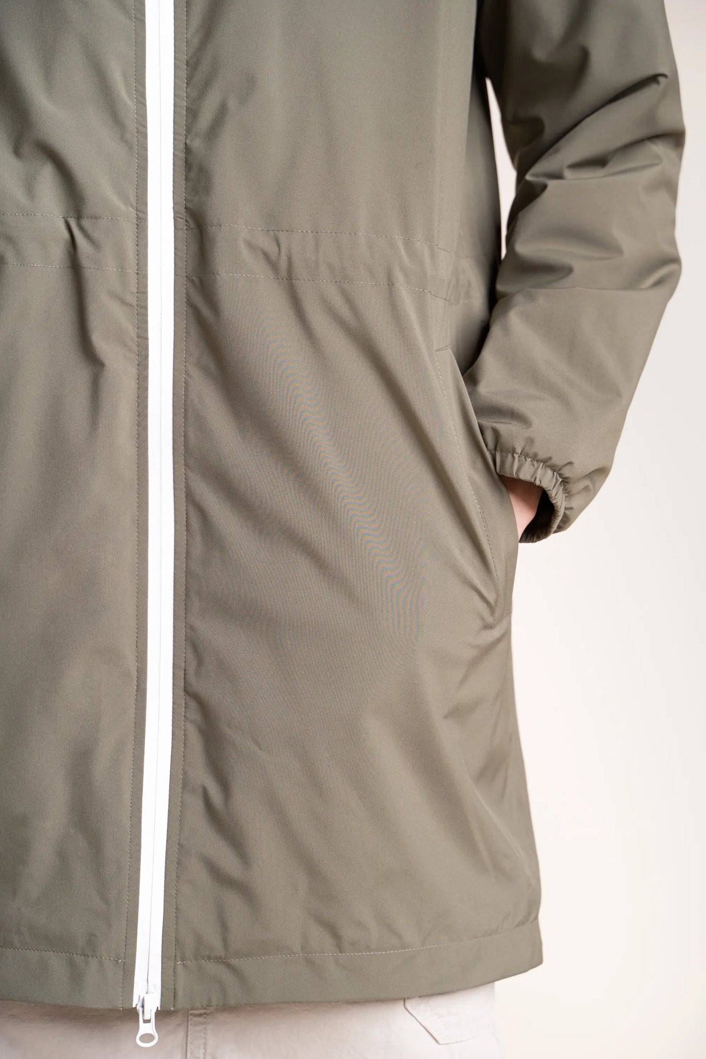 Waterproof and fleece-lined long jacket #couleur_kaki