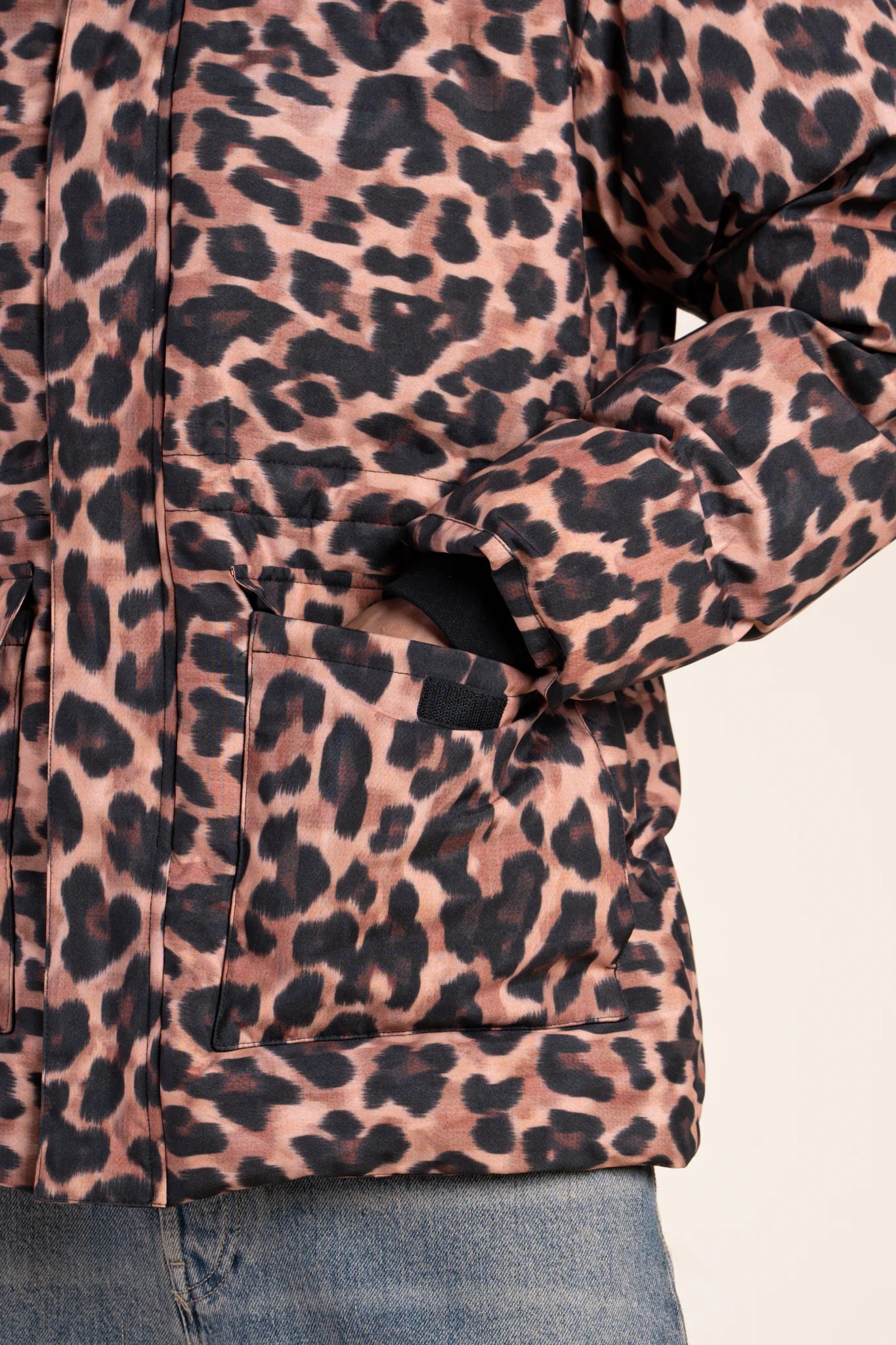 Waterproof mid-length jacket - #couleur_new-leopard