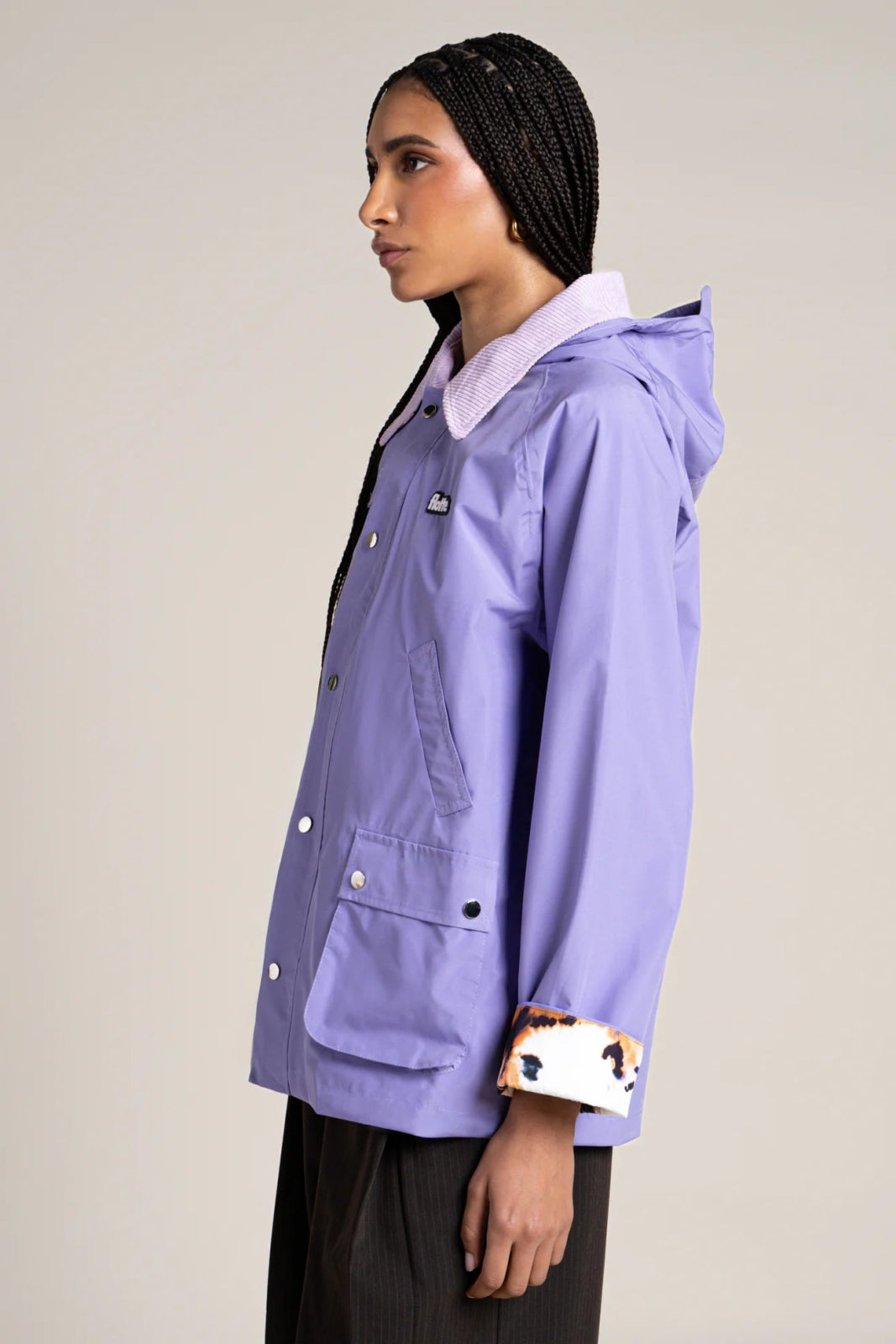 Archives - Raincoat inspired by hunting jackets with contrasting iris print collar and sleeves - Flotte couleur parme #couleur_parme