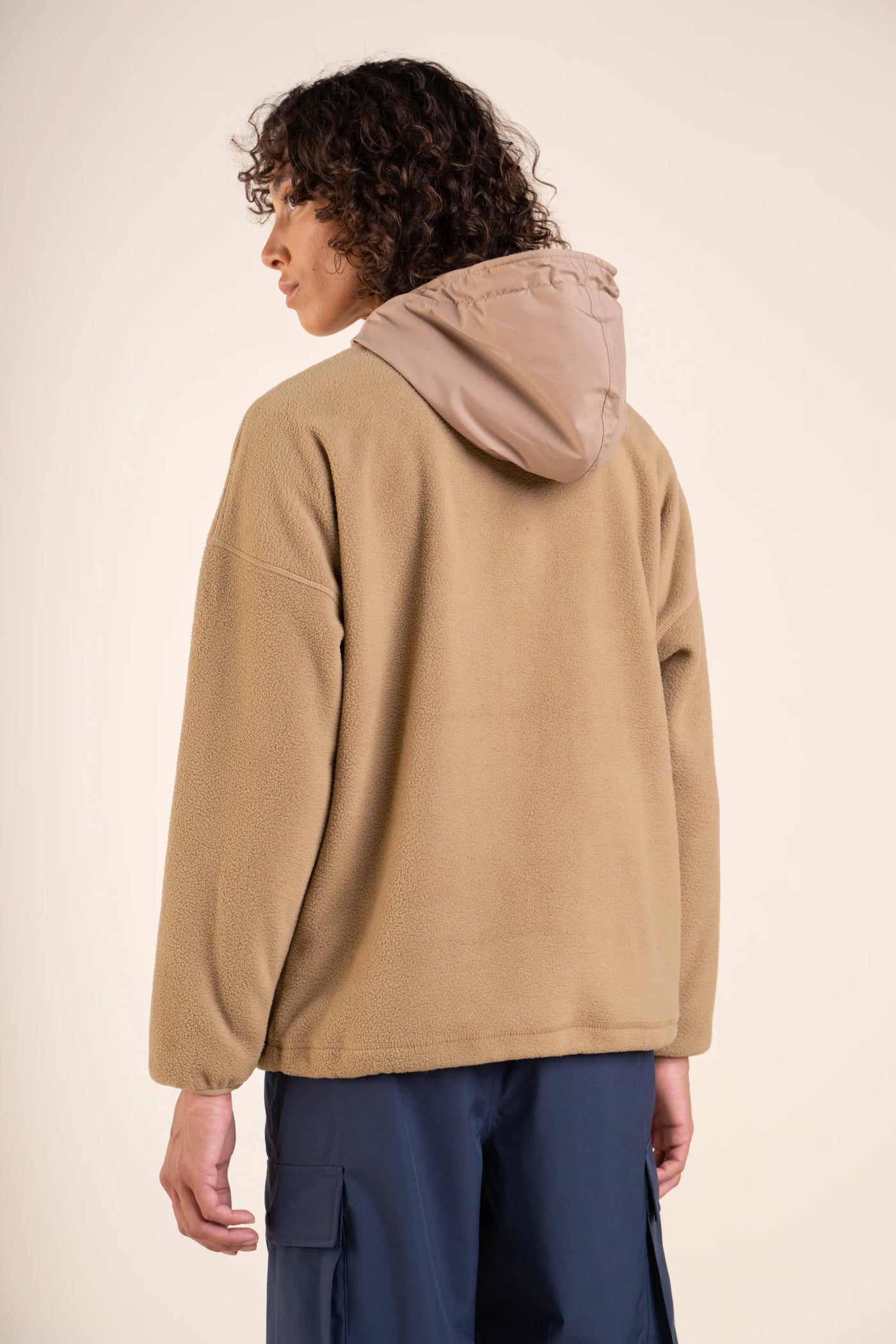 Belleville - Waterproof fleece hoodie - Flotte #couleur_sahara