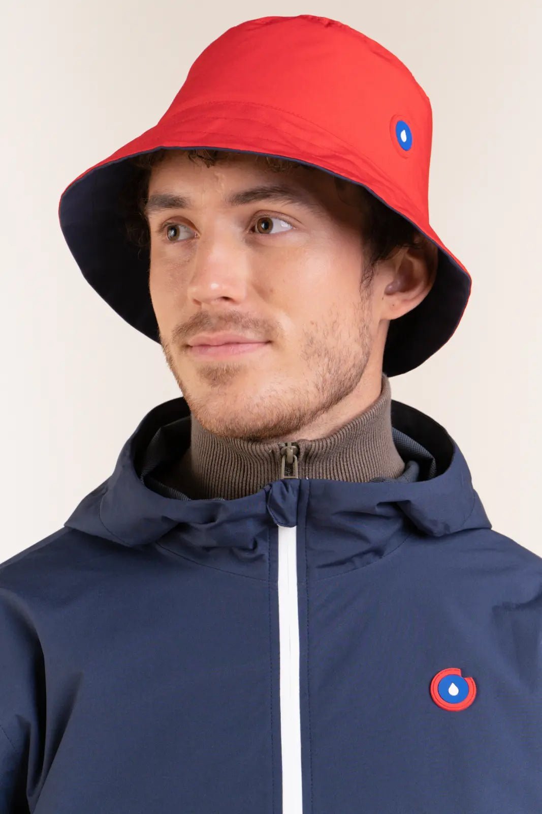 Le Bucket hat Reversible - Bucket hat Waterproof - Flotte #couleur_indigo-rouge