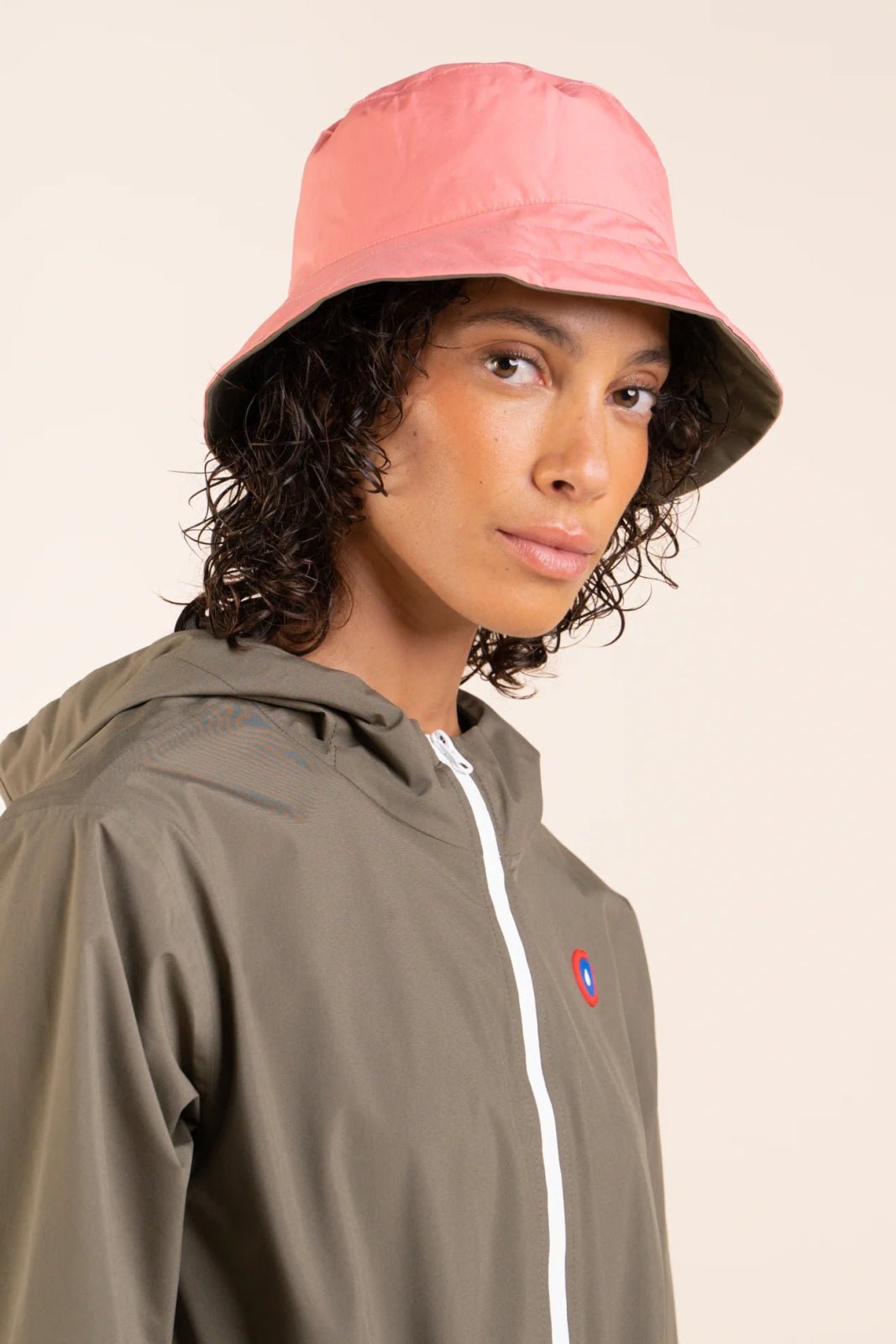 Le Bucket hat Reversible - Bucket hat Waterproof - Flotte #couleur_kaki-corail