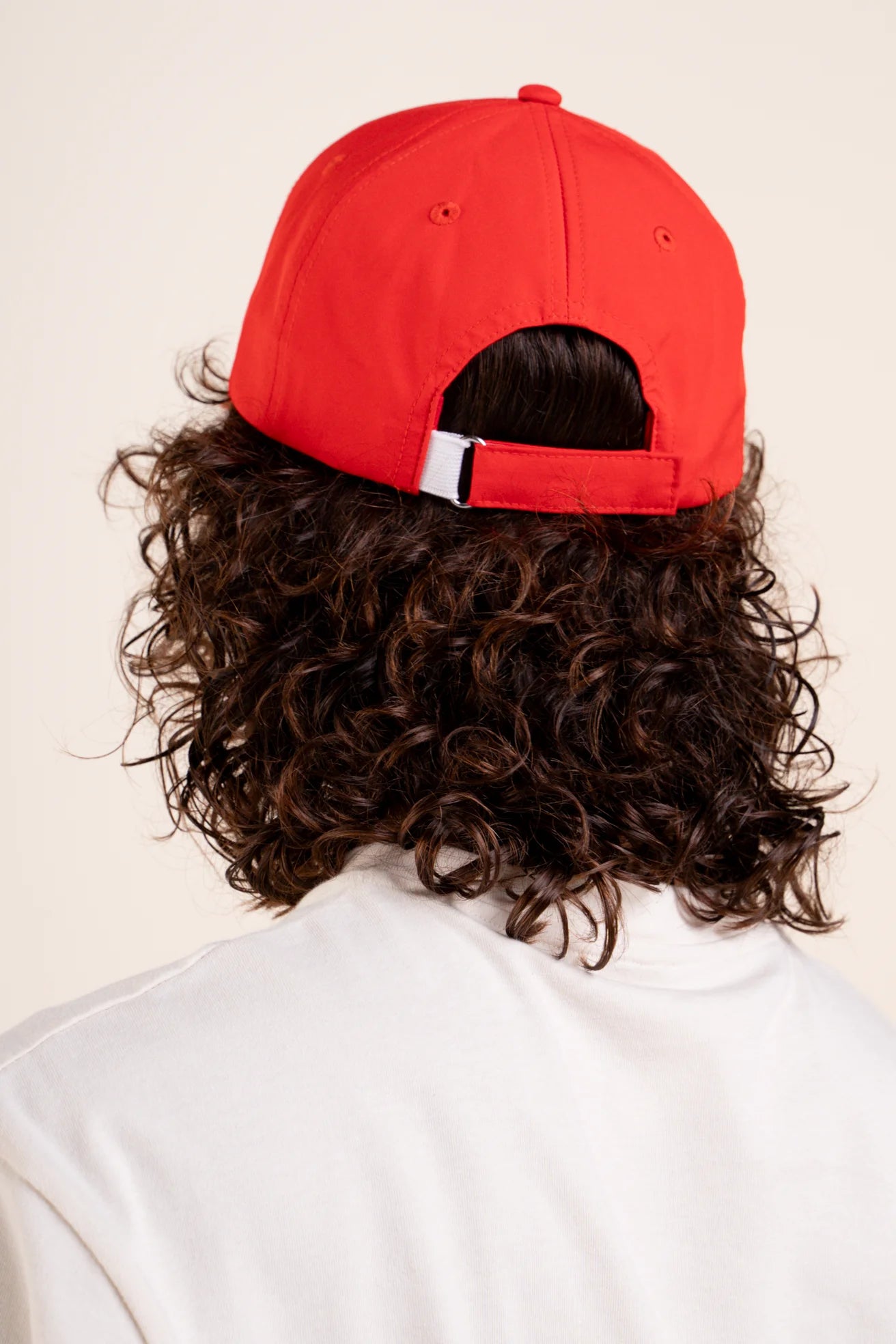 Water-repellent, mixed, eco-responsible and colorful cap - Luxembourg - #couleur_rouge