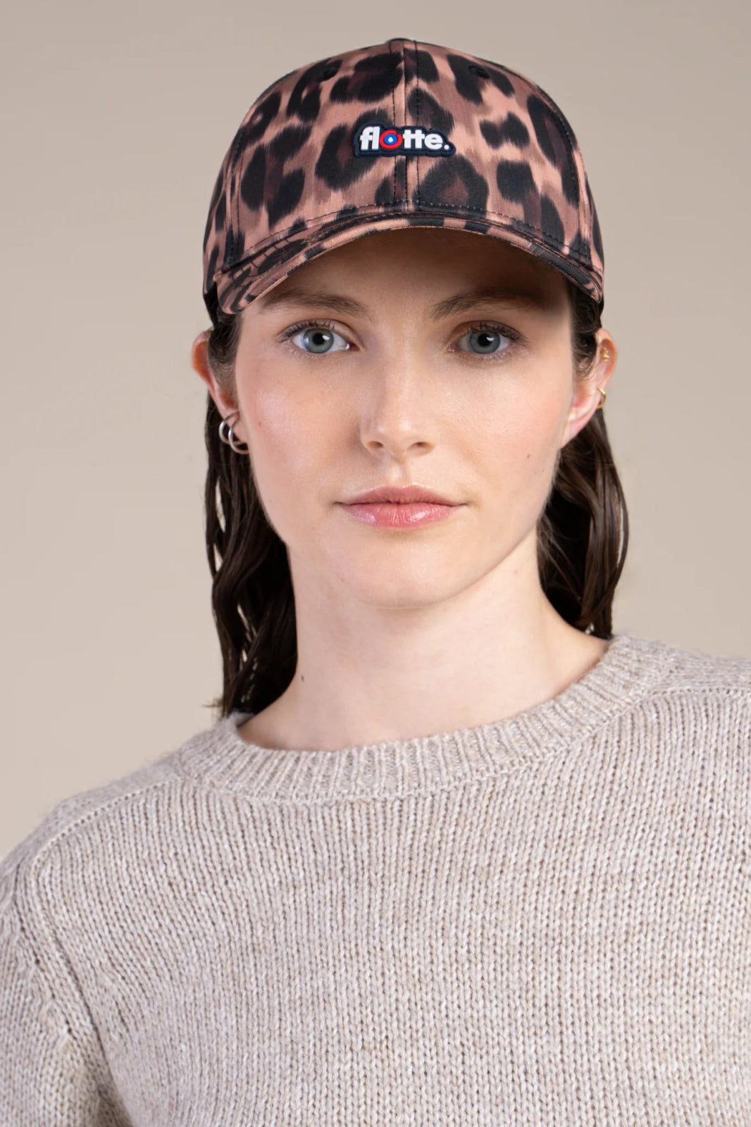 Waterproof, eco-responsible and colorful cap - Luxembourg - #couleur_new-leopard