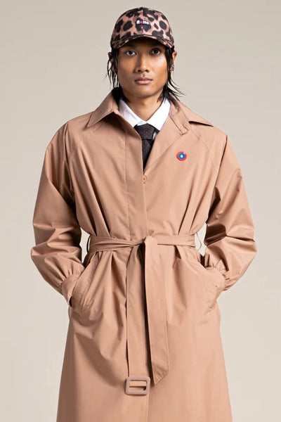 Madeleine - Long waterproof trenchcoat with belt - Flotte couleur cannelle #couleur_cannelle