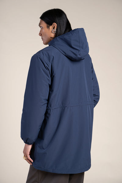 Long waterproof jacket with navy blue indigo lining #couleur_indigo