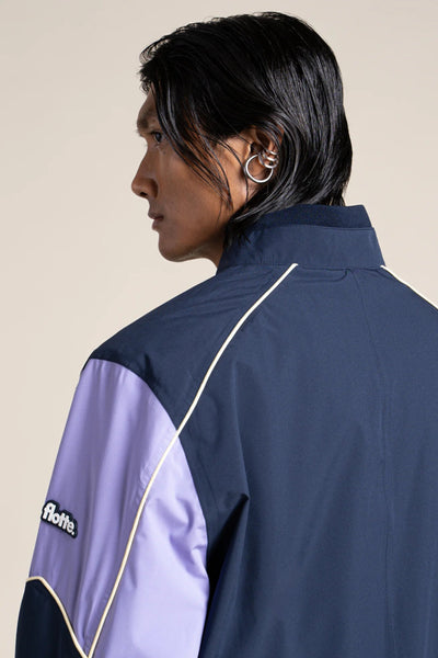 Pyramides - Contrast waterproof biker jacket in indigo and parma #couleur_parme