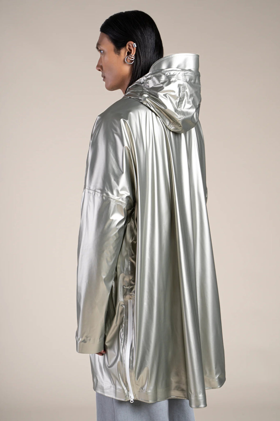 Metal rain cape #champagne_color