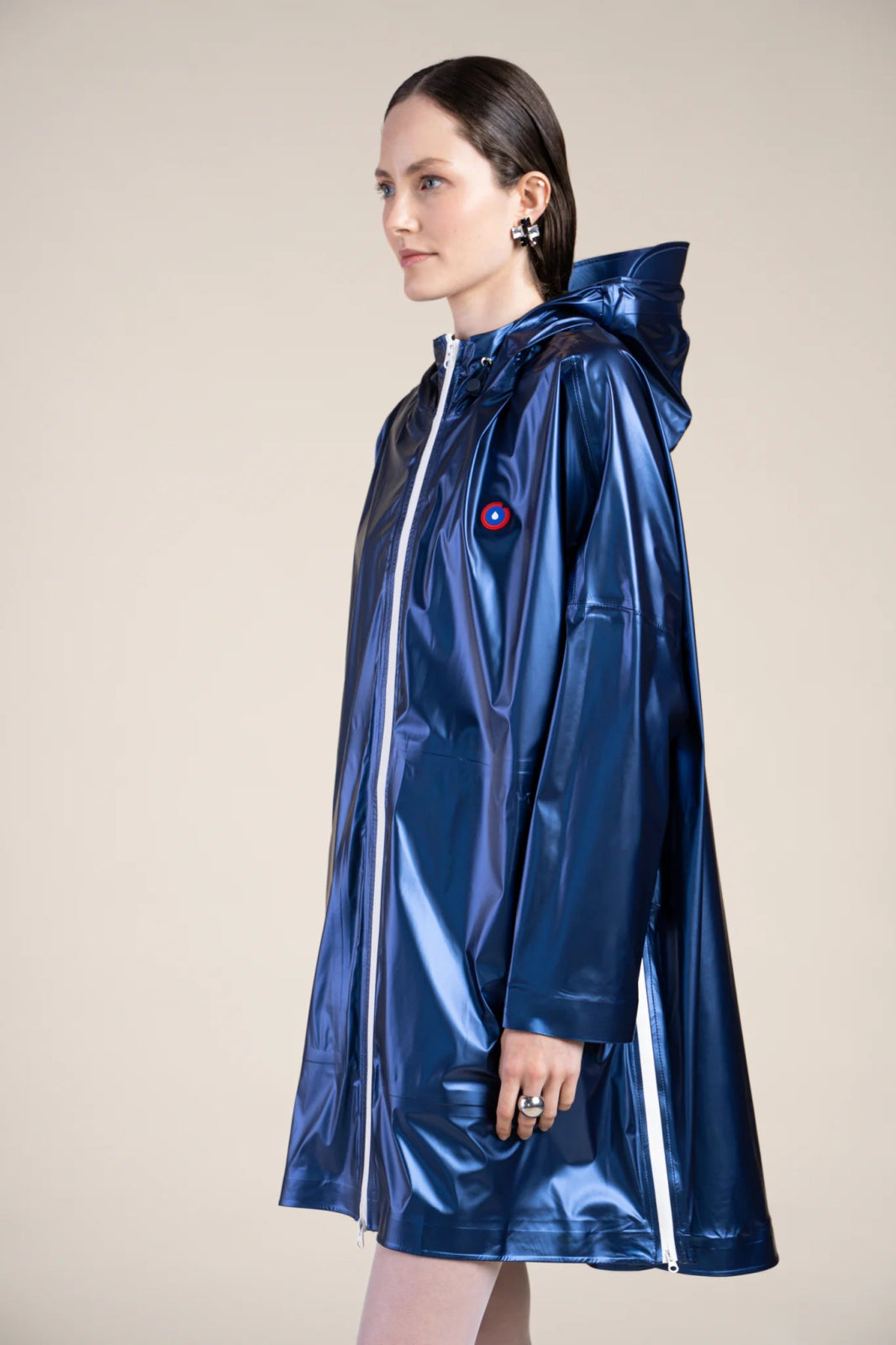 TRIOMPHE metallic rain cape #couleur_indigo