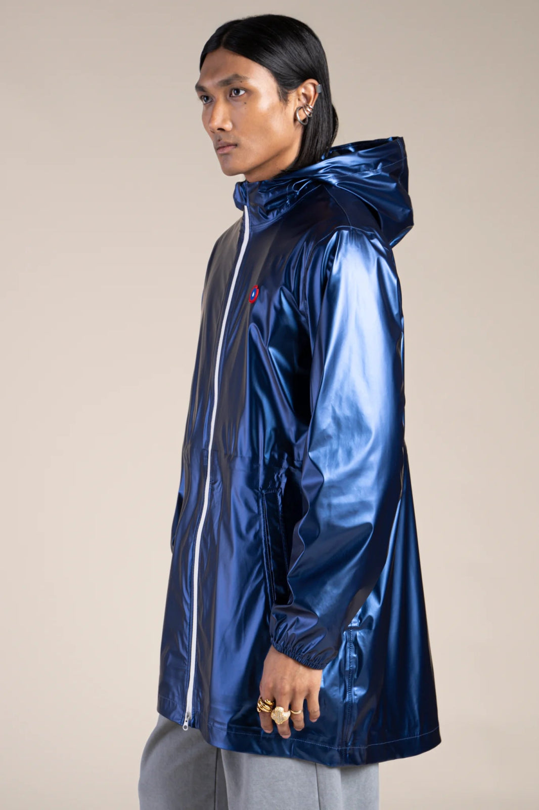 Metallic raincoat #couleur_indigo