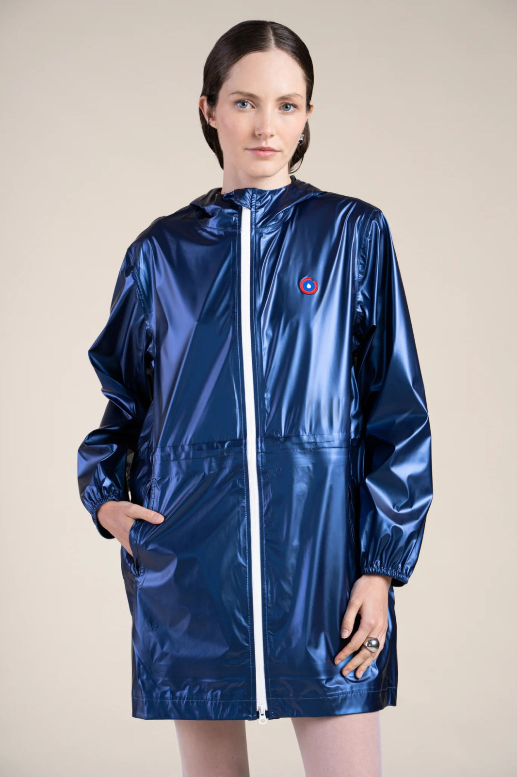 Metallic raincoat #couleur_indigo