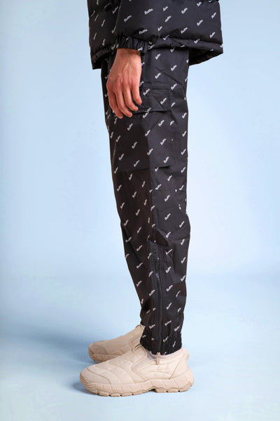 Gambetta multi-pocket cargo waterproof pants printed with #couleur_monogramme