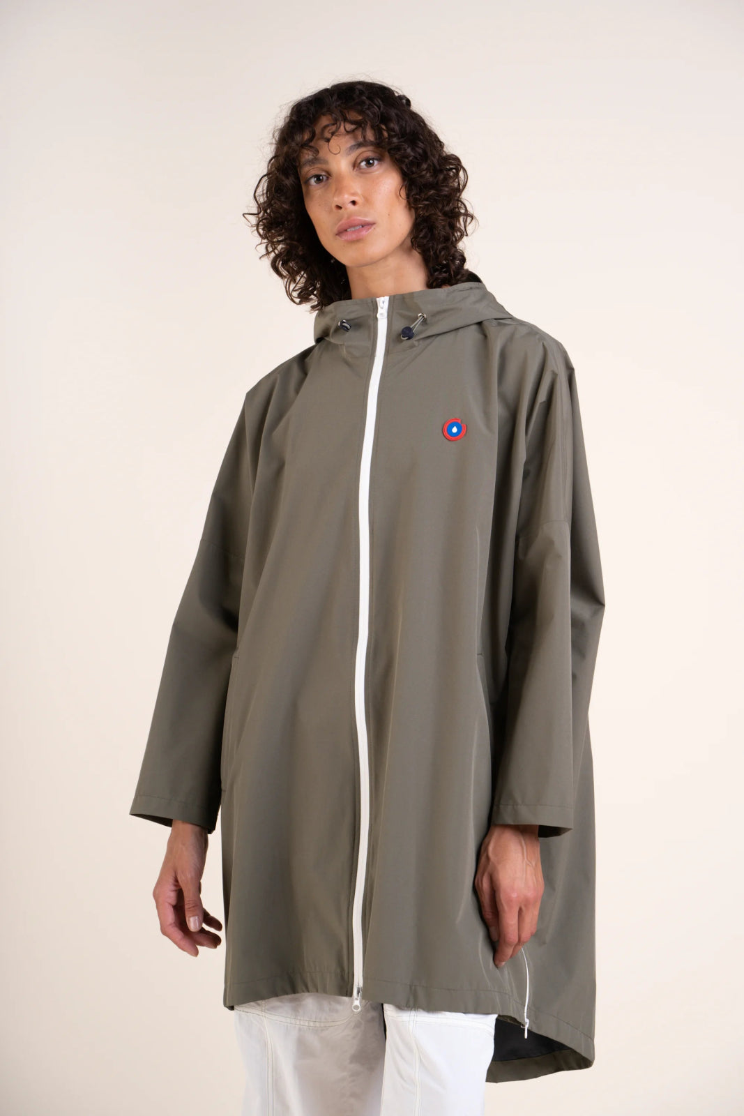 Liberté - Rain cape - Baggable windbreaker jacket - Flotte #couleur_kaki
