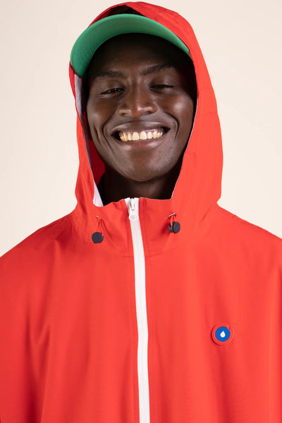 Liberté - Rain cape - Baggable windbreaker jacket - Flotte #couleur_rouge