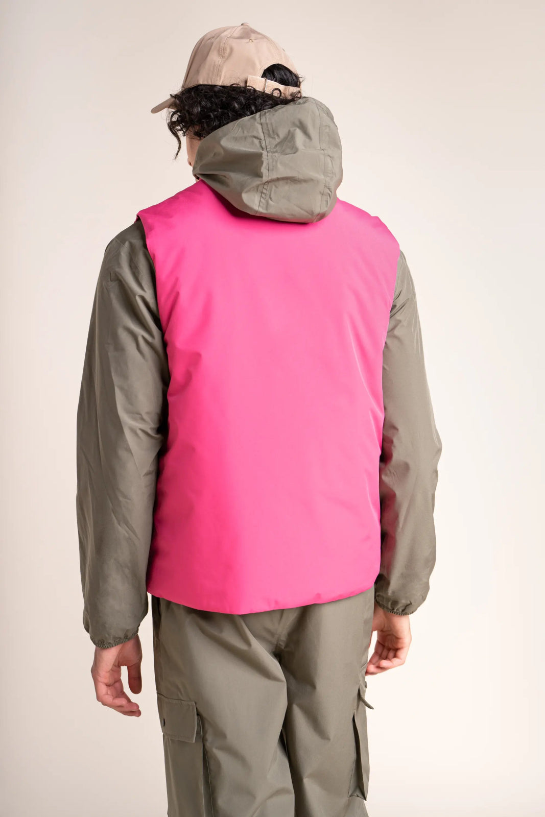 Opera - Waterproof sleeveless down jacket - Flotte #couleur_fuschia