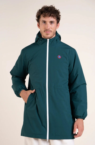 Waterproof and lined long jacket #couleur_sapin